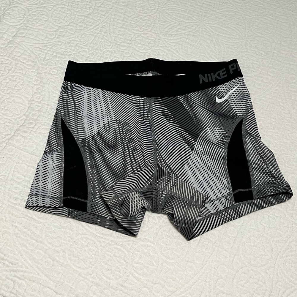 Nike Pro Shorts size Medium